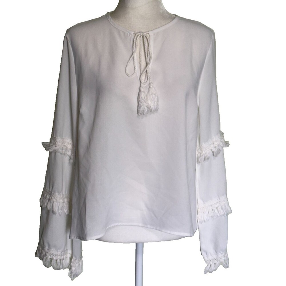 Main Strip Women's Boho White Peasant Top Romantic Bell Fringe Sleeves Size‎ M